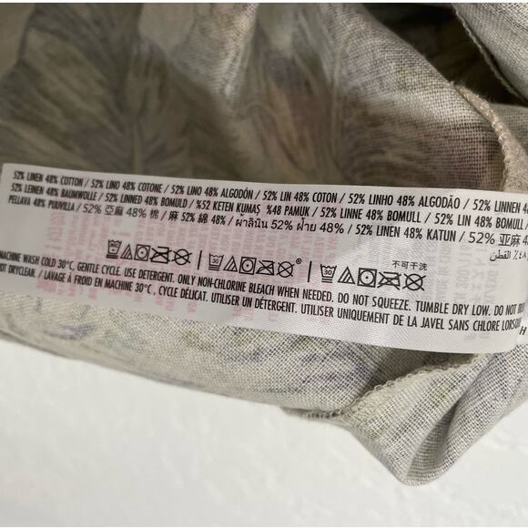 Disney Resort Spirit Jersey Linen Blend Tropical Leaves Print NWT Men's Size XL - Picture 5 of 5